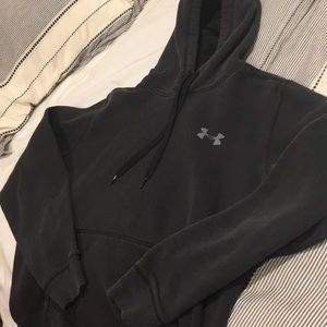 Under Armour Coldgear sweatshirt